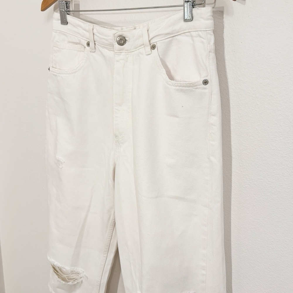 ZARA White Denim Jeans Ultra High Waisted,Distressed With Holes Size 8 EUC - Picture 3 of 5